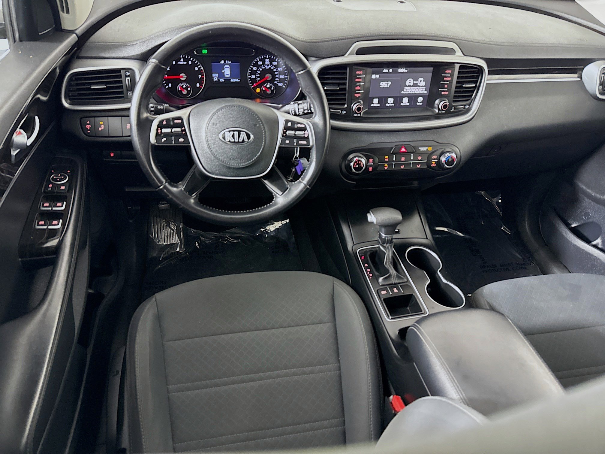 Used 2020 Kia Sorento LX image 26