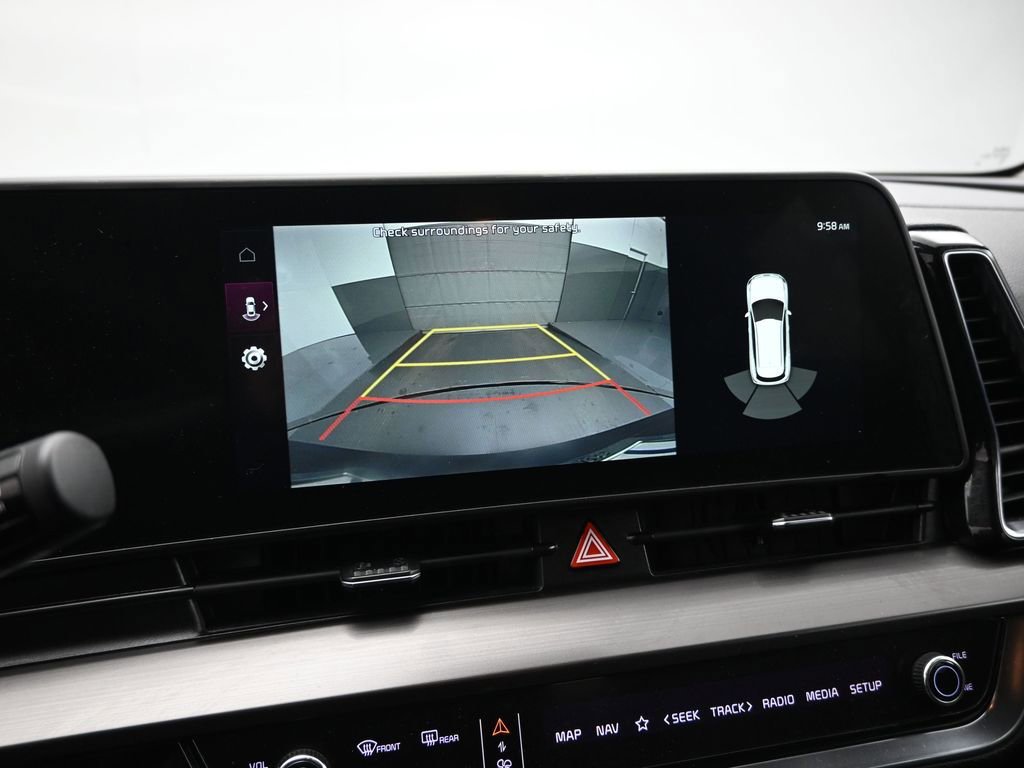 Used 2023 Kia Sportage EX image 16