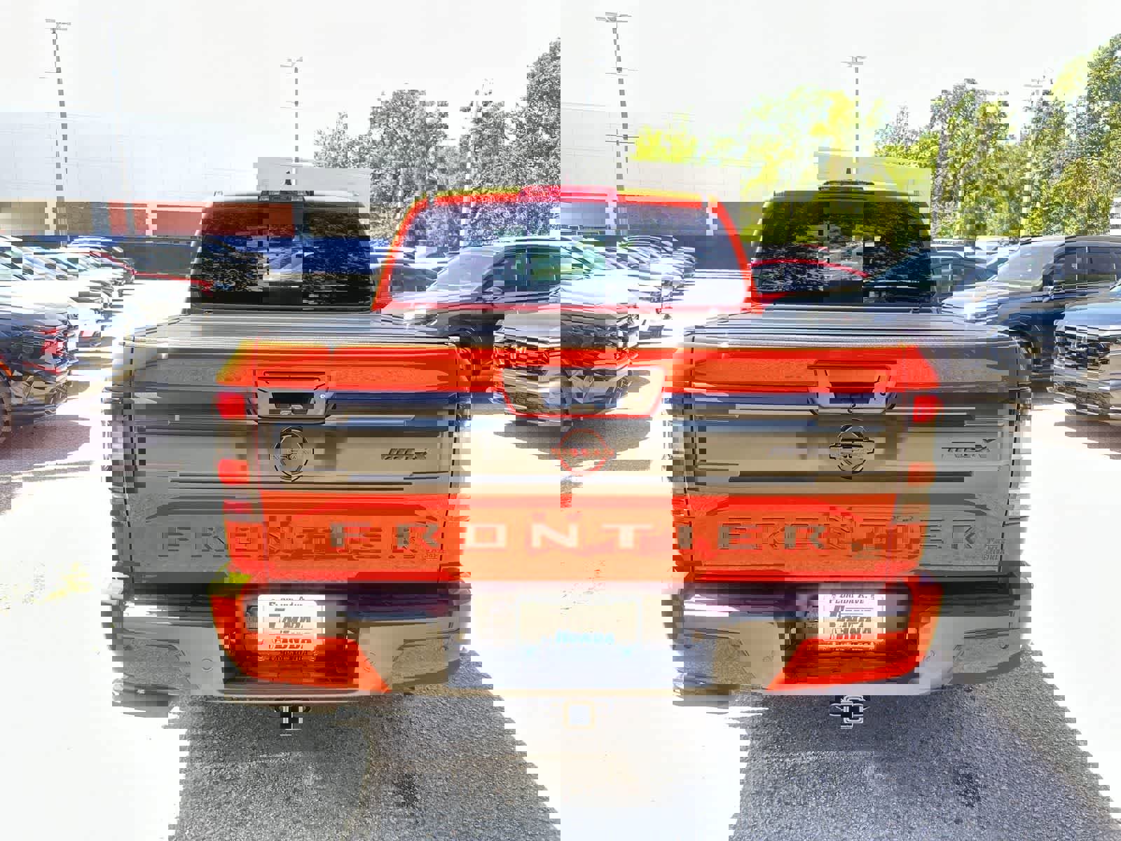 Used 2025 Nissan Frontier Pro-X w/ Black Accent Package RWD image 7