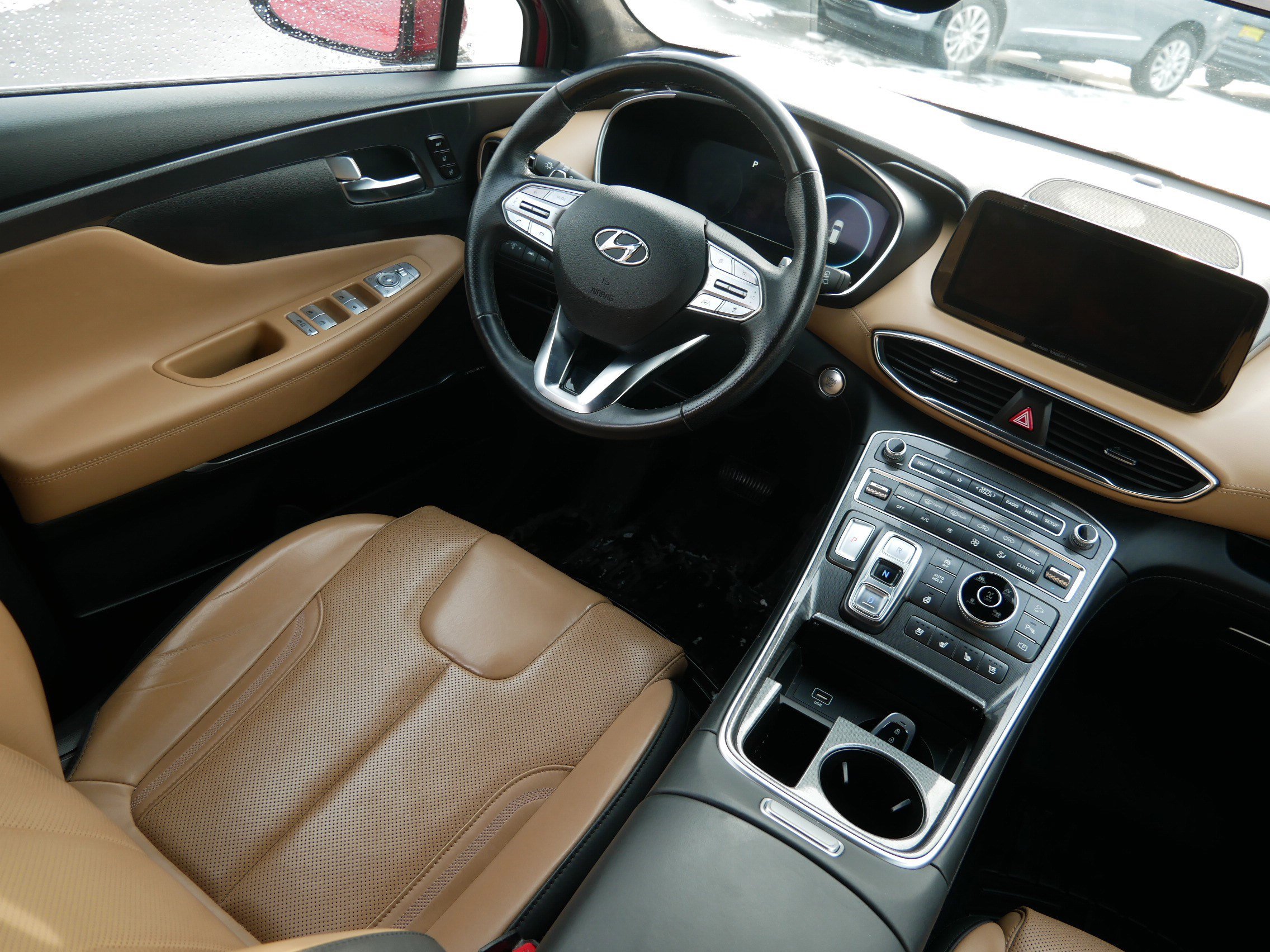 Used 2021 Hyundai Santa Fe Calligraphy image 9