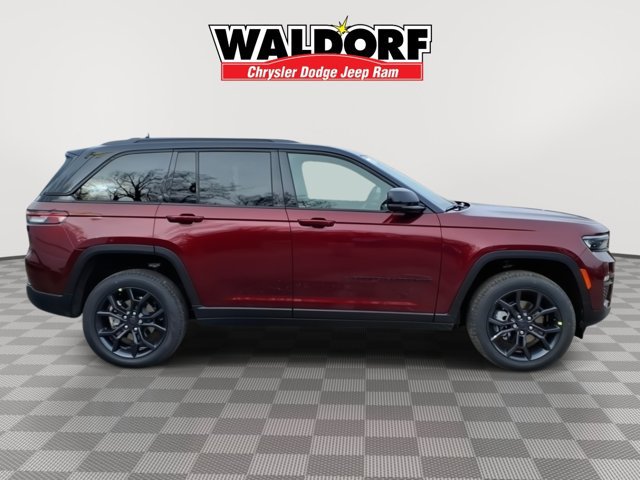 New 2025 Jeep Grand Cherokee L Limited AWD/4WD image 2