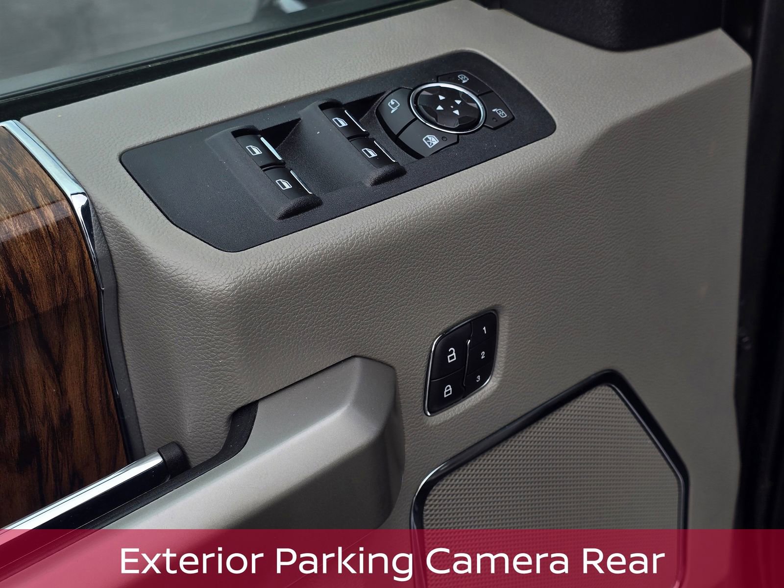 Used 2018 Ford F150 Lariat image 16