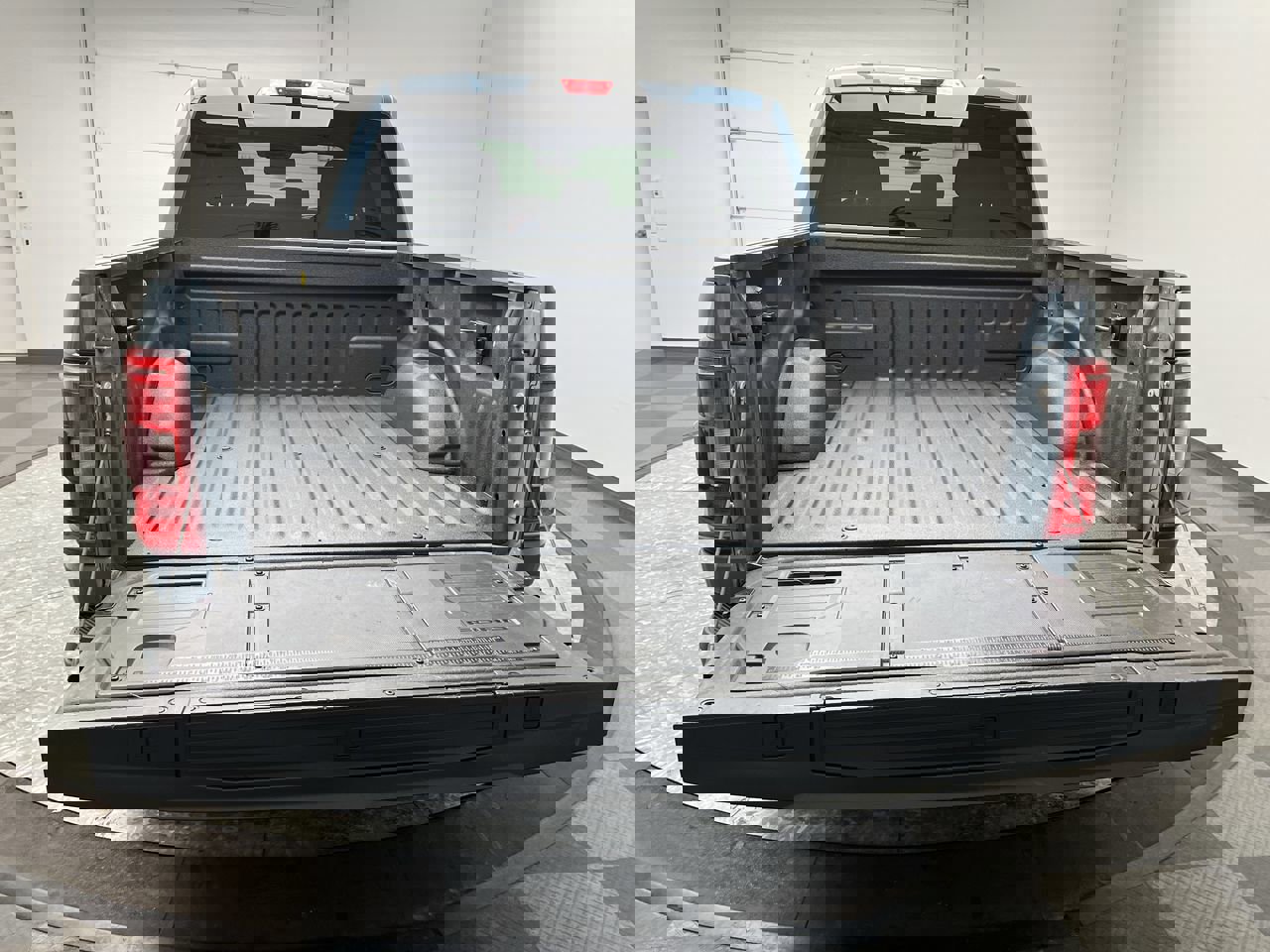 Certified 2023 Ford F150 XL w/ STX Appearance Package image 29