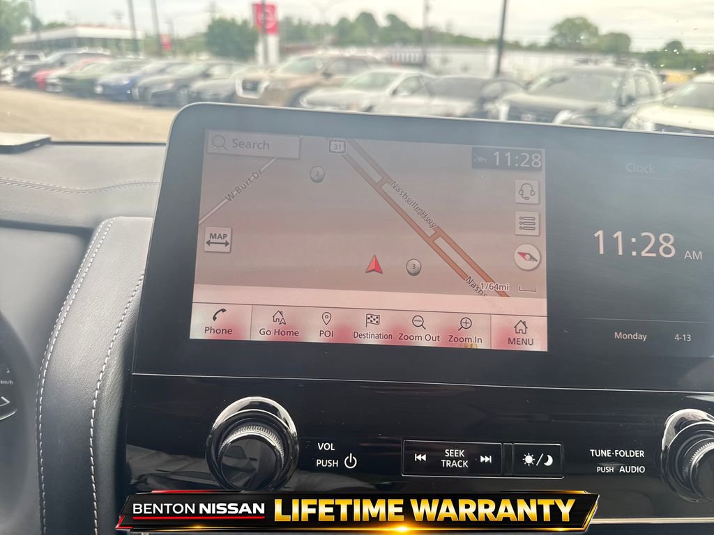 Used 2023 Nissan Armada Platinum w/ Captain's Chairs Package image 18