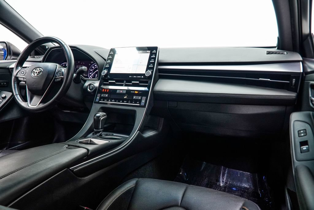 Used 2020 Toyota Avalon Touring w/ All Weather Liner Package FWD image 18