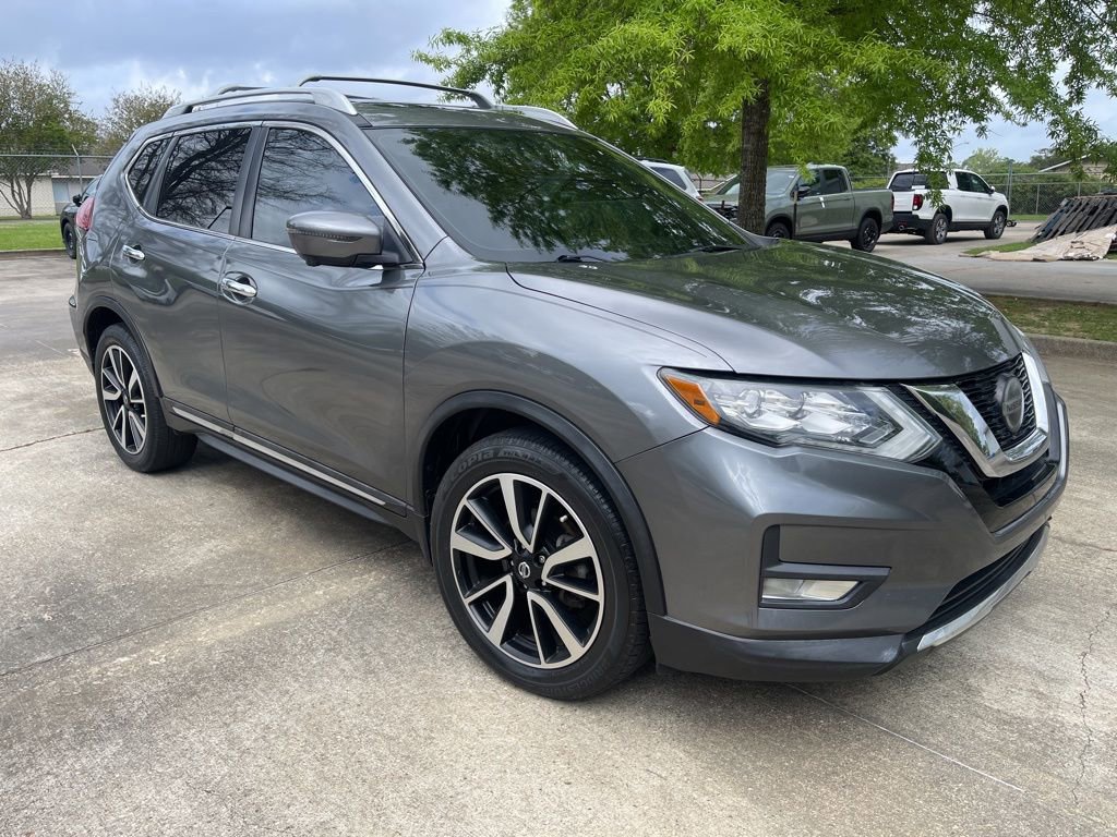 Used 2020 Nissan Rogue SL w/ Premium Package image 3
