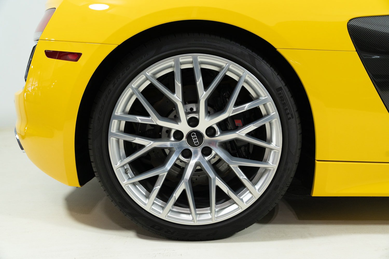 Used 2017 Audi R8 V10 AWD/4WD image 25