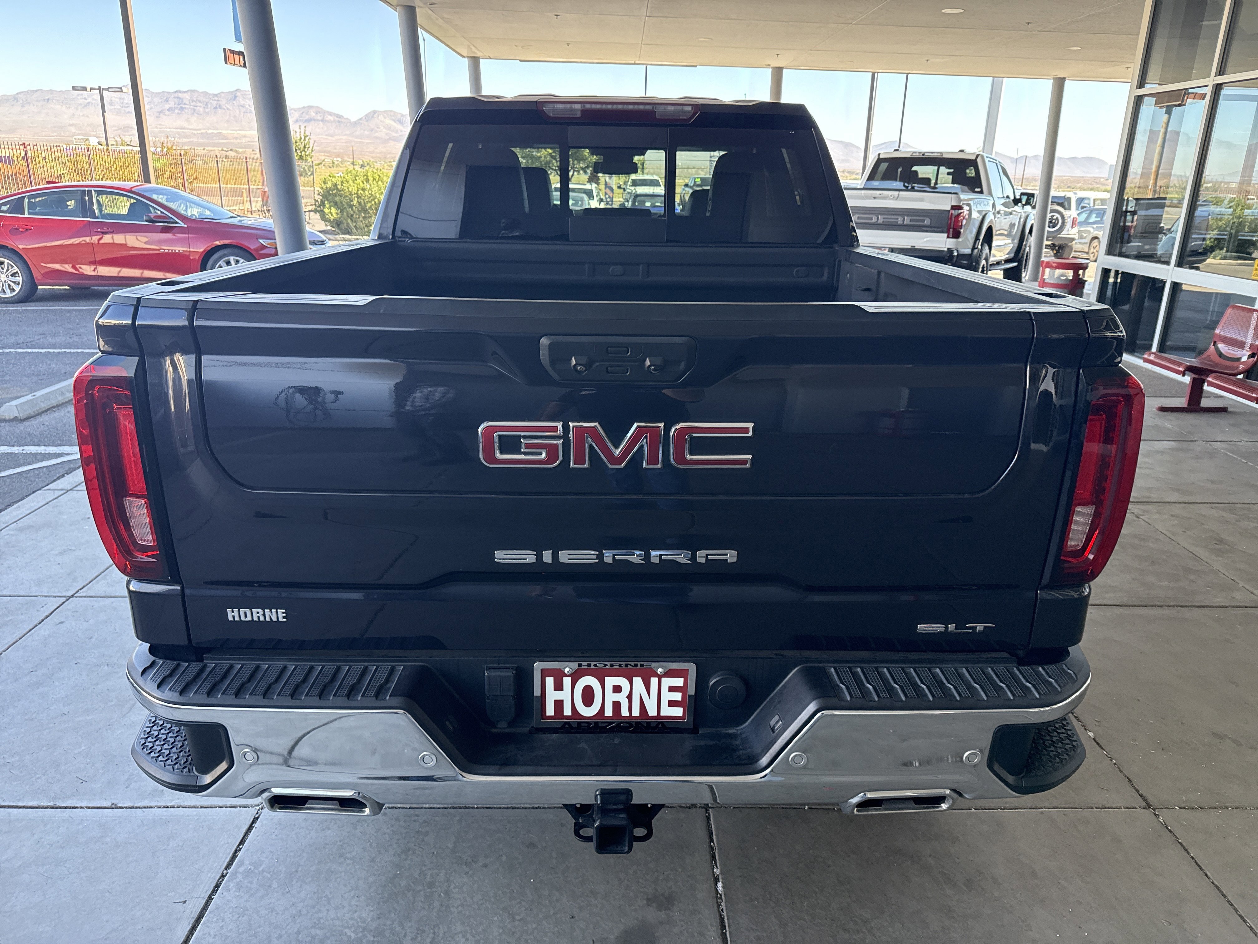 Used 2022 GMC Sierra 1500 SLT w/ SLT Premium Plus Package image 5