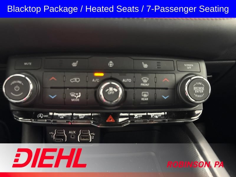 Used 2025 Dodge Durango GT AWD/4WD image 32