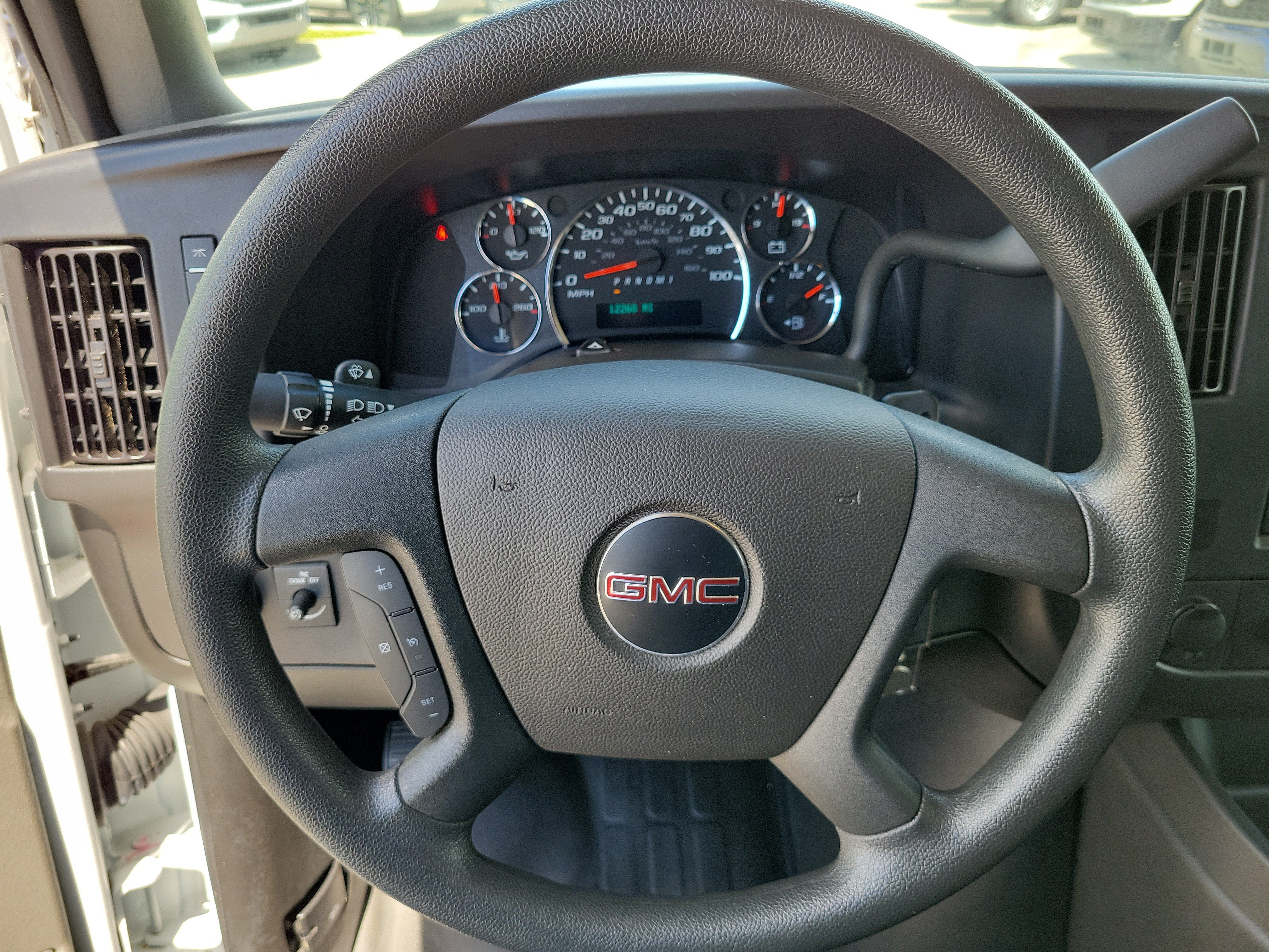 Used 2024 GMC Savana 2500 w/ Driver Convenience Package RWD image 18