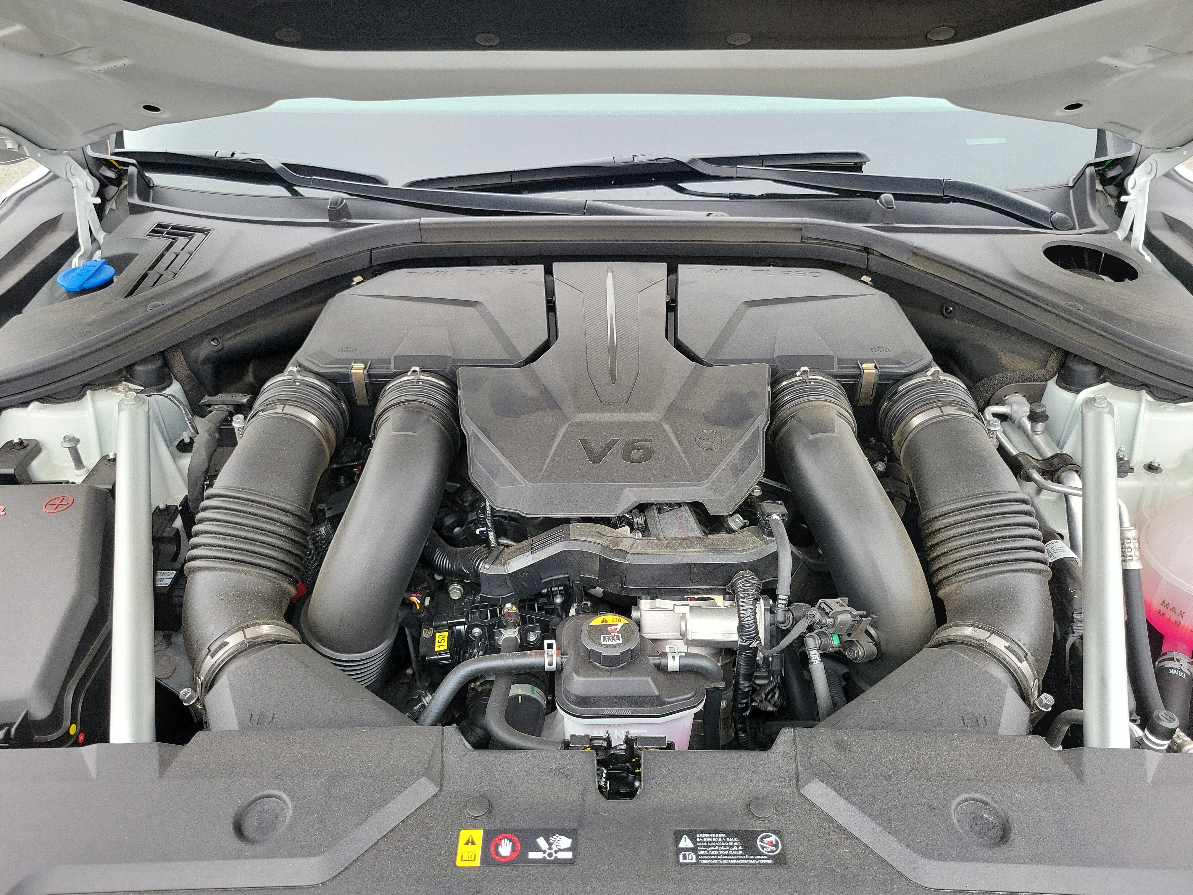 Certified 2026 Genesis GV70 3.5T Sport Advanced AWD/4WD image 24
