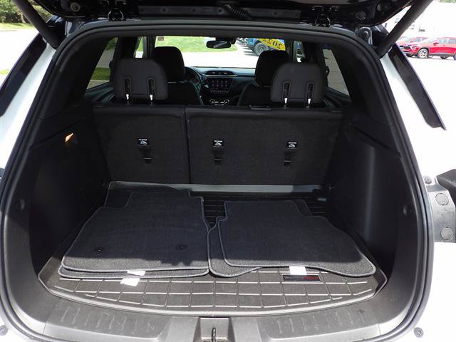 Certified 2022 Chevrolet TrailBlazer RS w/ Sun and Liftgate Package AWD/4WD image 35