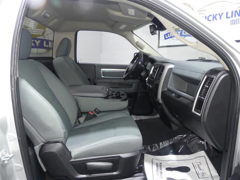 Used 2016 RAM 2500 Tradesman w/ Chrome Appearance Group image 19