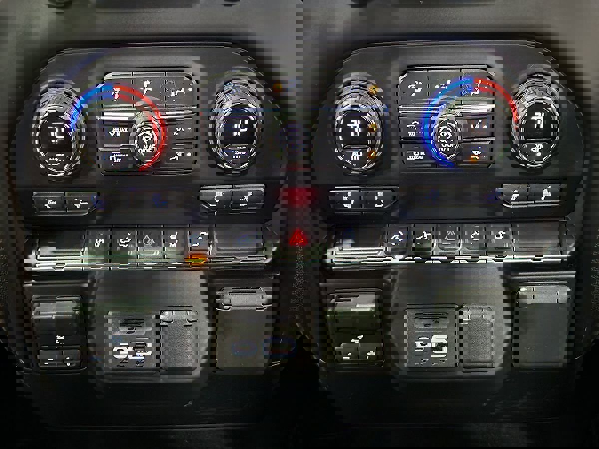 Used 2021 Chevrolet Silverado 1500 LT w/ Texas Edition Plus image 36