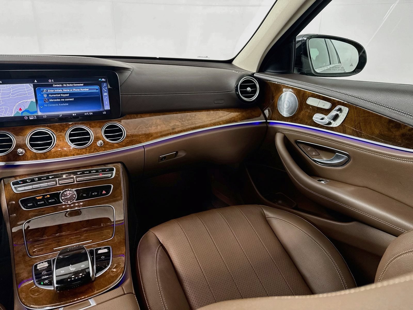 Used 2019 Mercedes-Benz E 300 4MATIC image 25