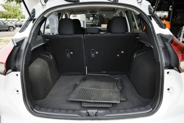 Used 2024 Nissan Kicks SV FWD image 29