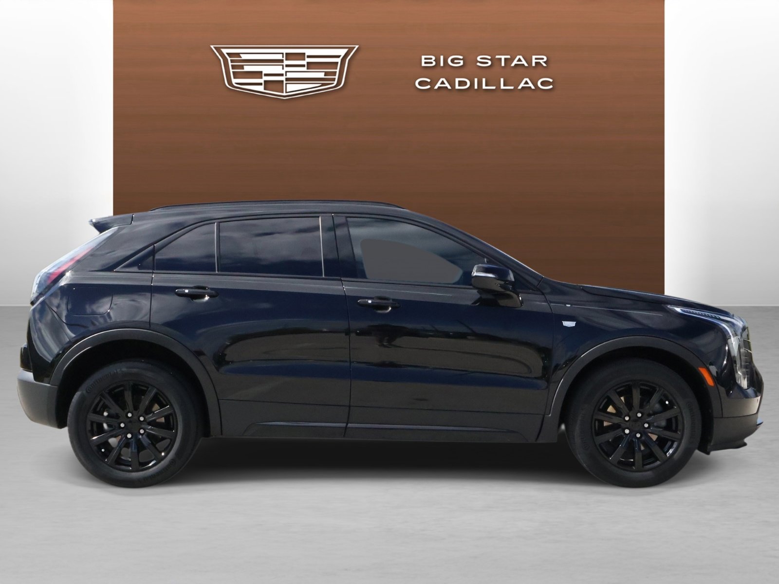 Certified 2023 Cadillac XT4 Sport w/ Technology Package image 6