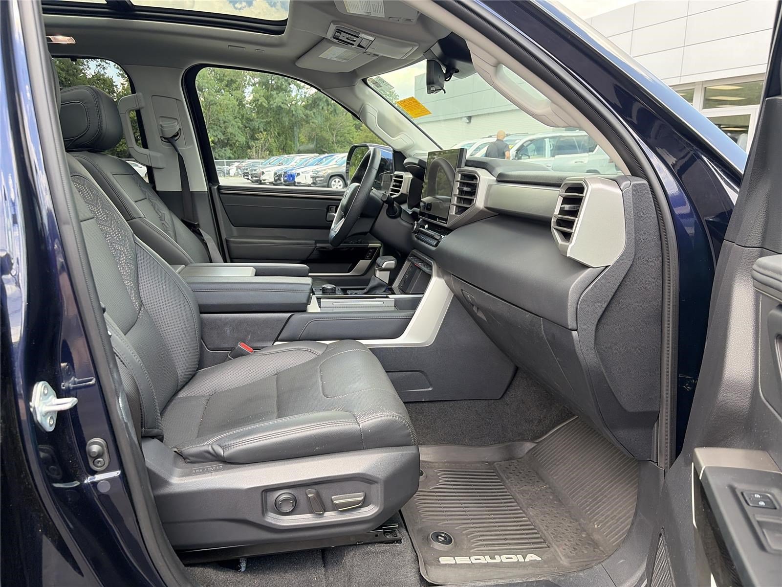 Used 2023 Toyota Sequoia Limited w/ Tow Technology Package AWD/4WD image 16