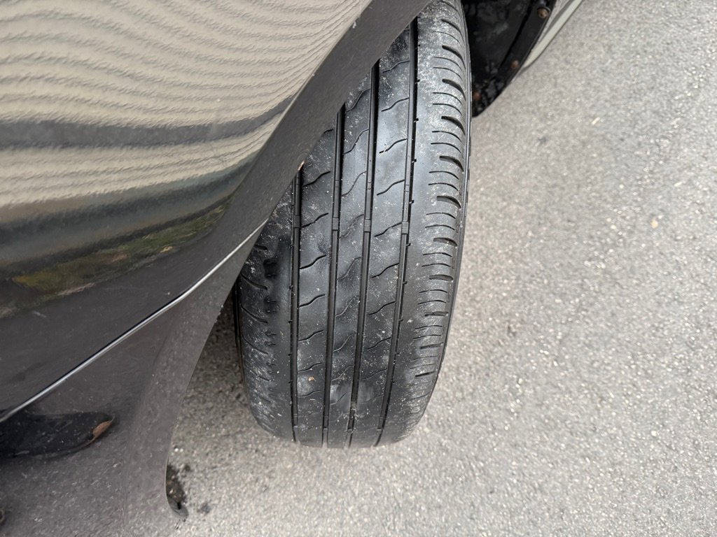 Used 2009 Kia Optima LX image 15