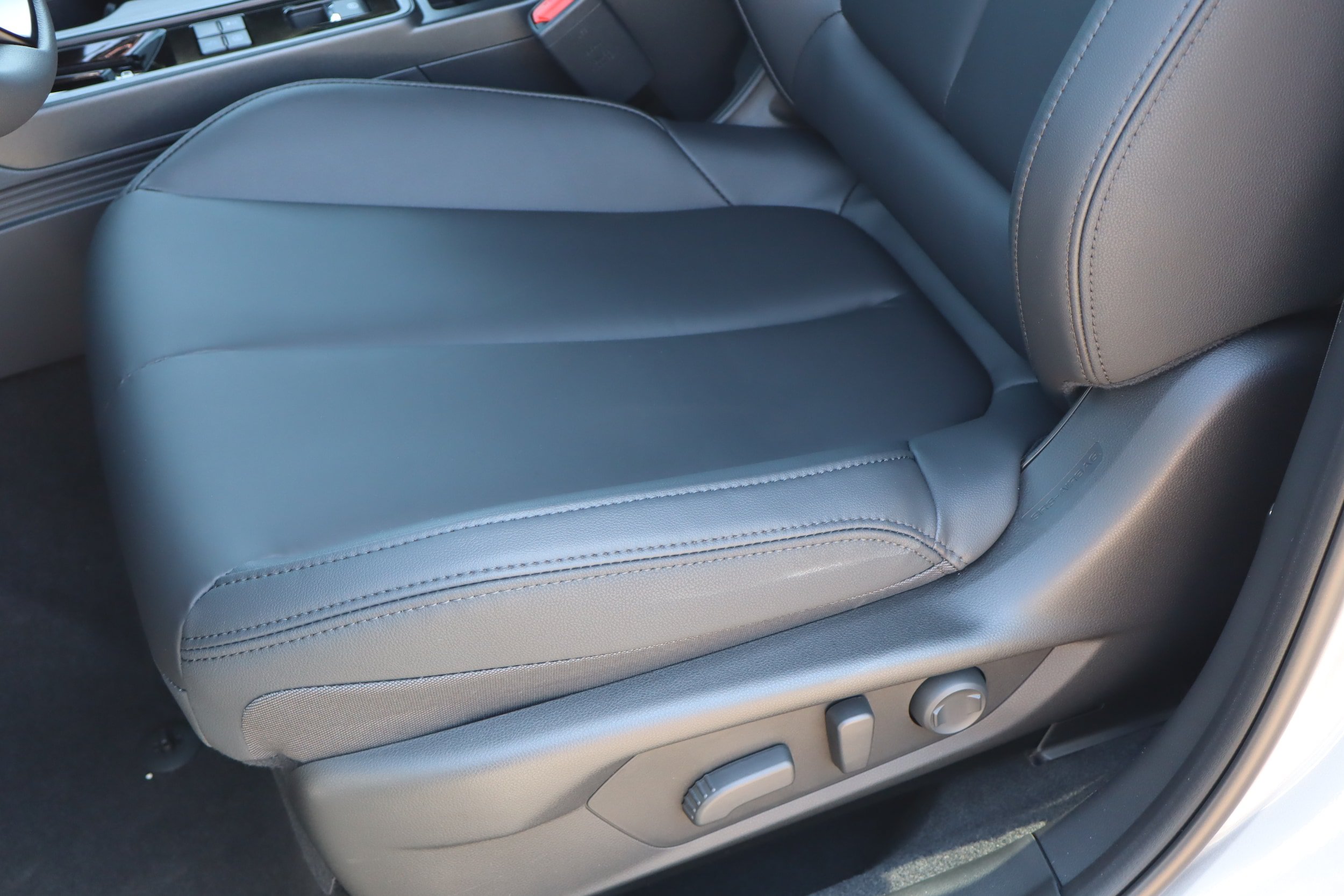 New 2026 Subaru Outback Premium AWD/4WD image 10