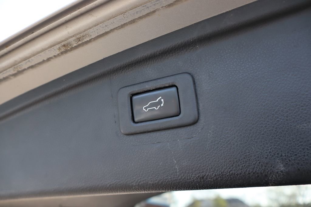 Used 2017 Subaru Outback 2.5i Premium AWD/4WD image 35
