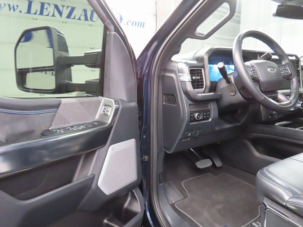 Used 2025 Ford F350 Platinum AWD/4WD image 64