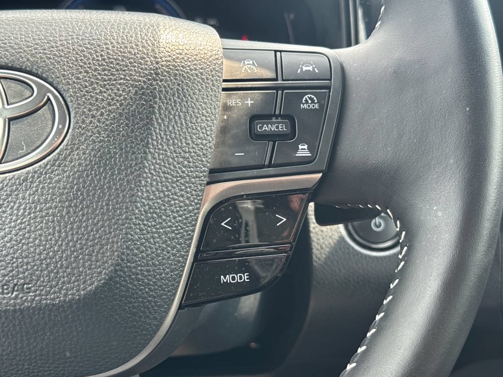 Used 2026 Toyota Camry SE w/ Convenience Package AWD/4WD image 21