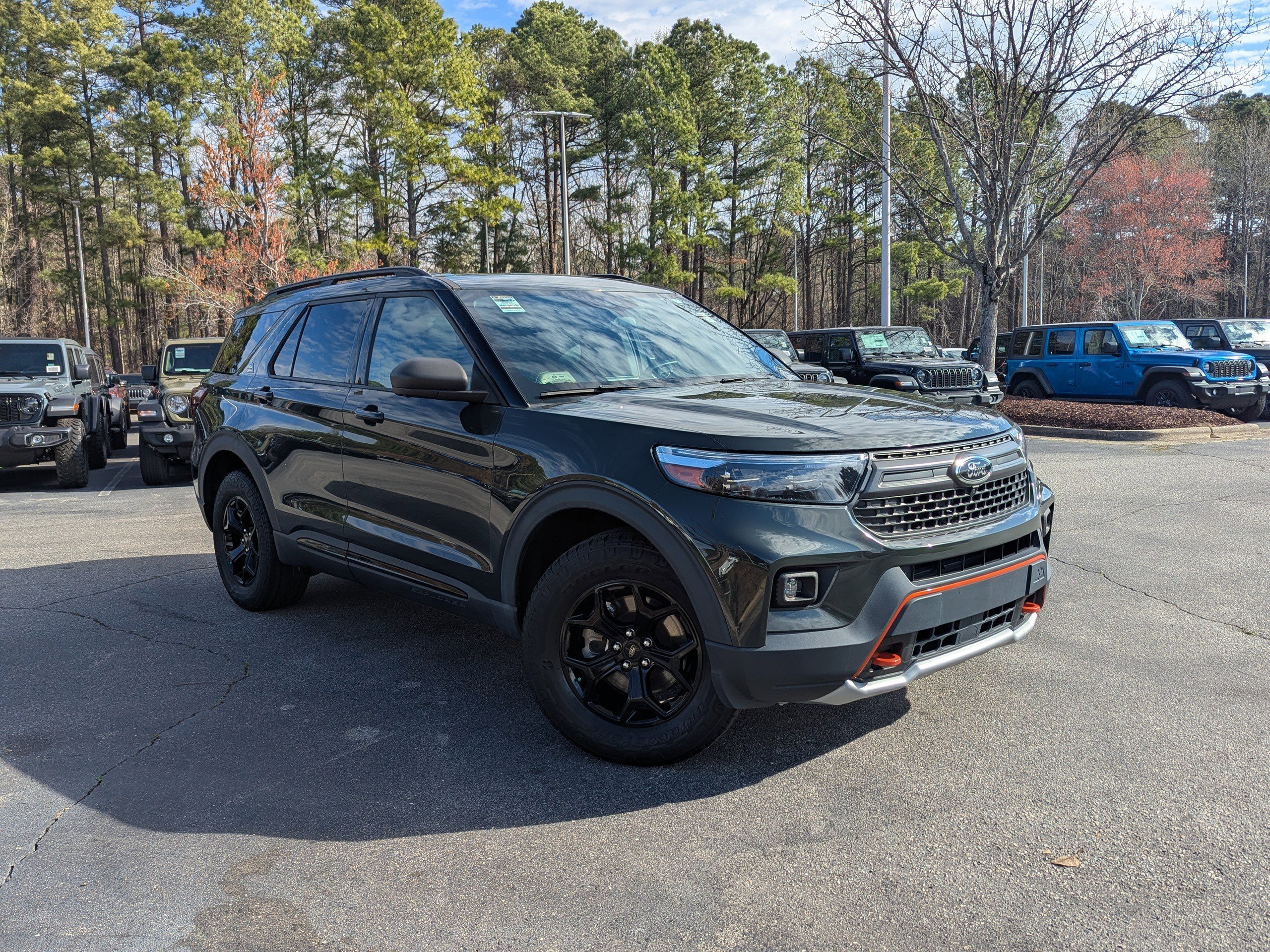 Used 2022 Ford Explorer Timberline image 3