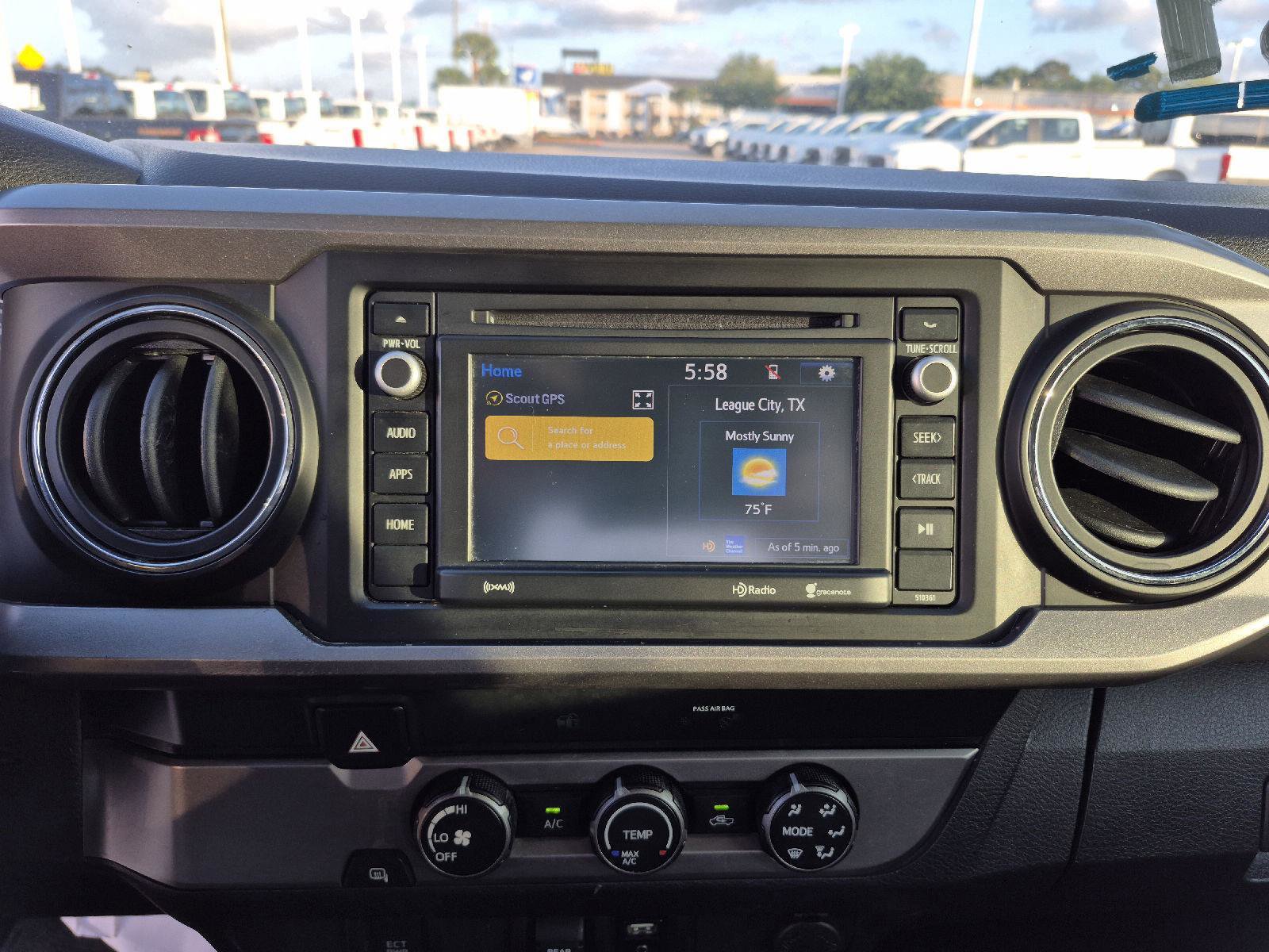 Used 2019 Toyota Tacoma SR5 RWD image 5