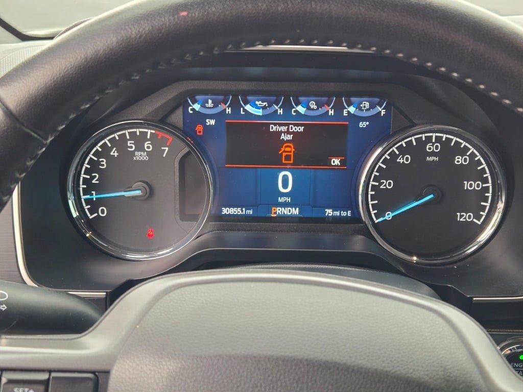 Certified 2022 Ford F150 XLT w/ Equipment Group 302A High image 35