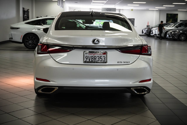 Certified 2025 Lexus ES 350 w/ Premium Package FWD image 7