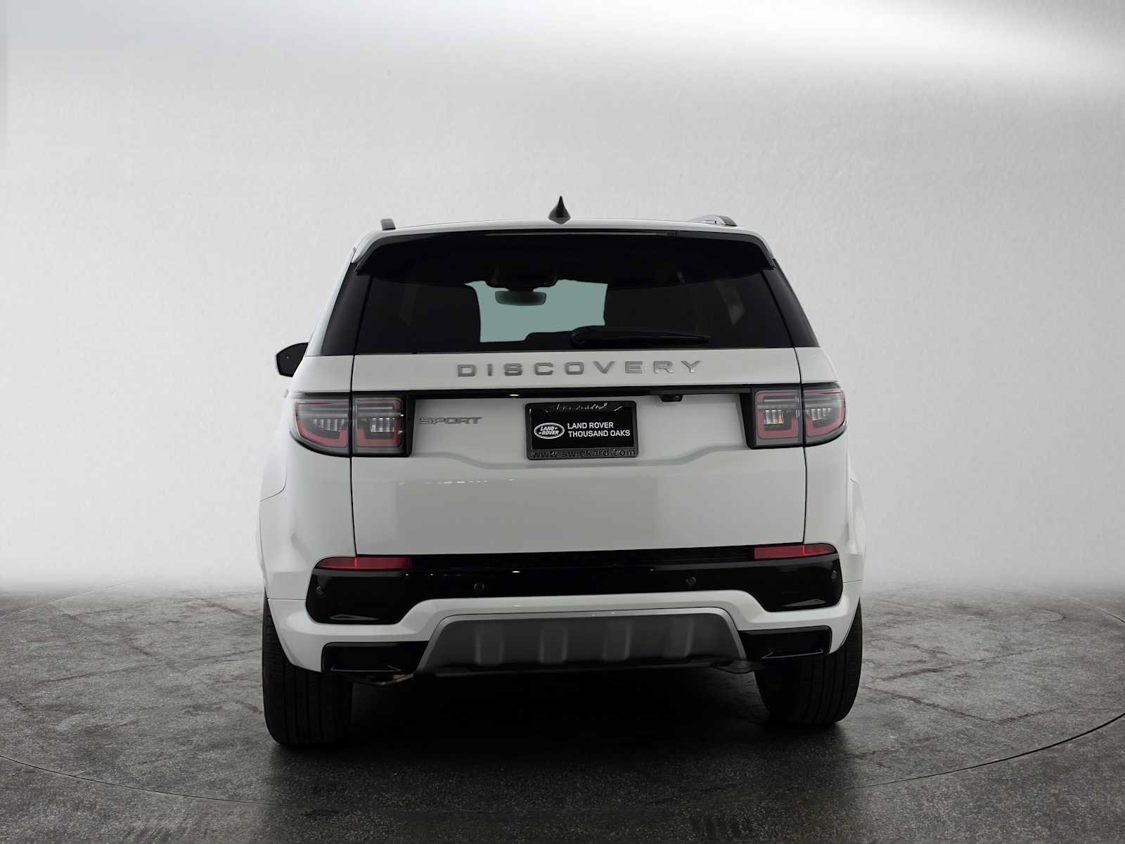 Used 2025 Land Rover Discovery Sport S AWD/4WD image 4