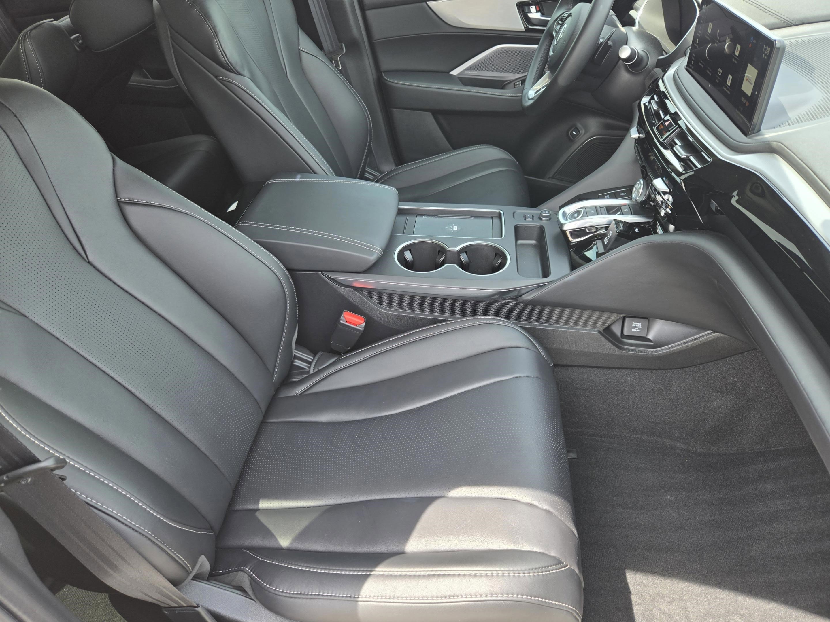 Certified 2026 Acura MDX w/ Technology Package image 7