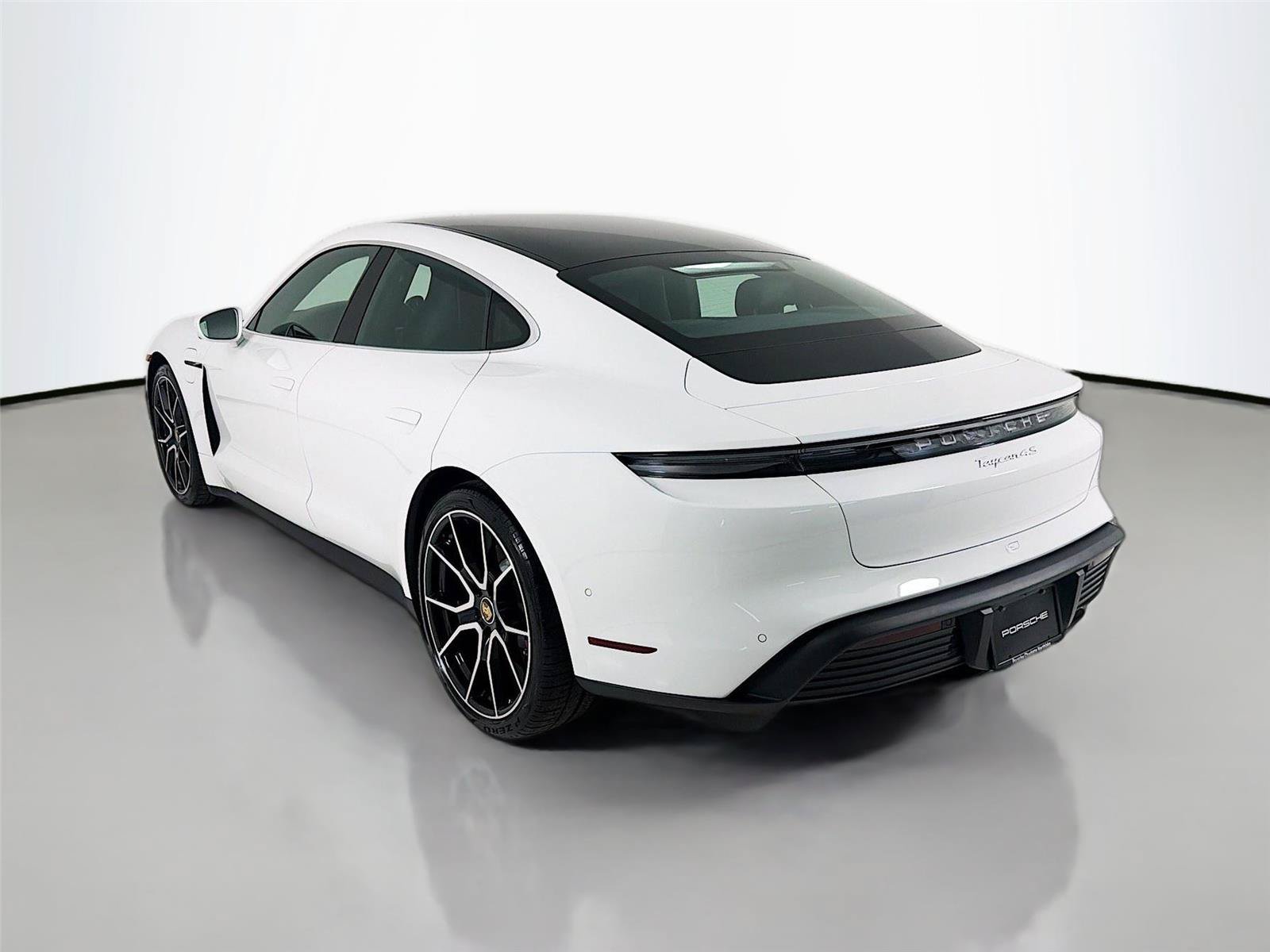 Used 2024 Porsche Taycan 4S AWD/4WD image 3