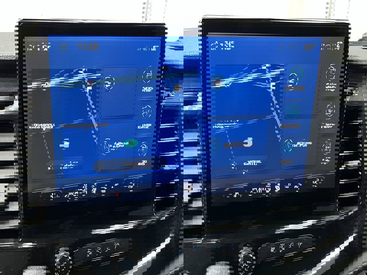 Used 2023 Ford Transit 350 XLT image 18