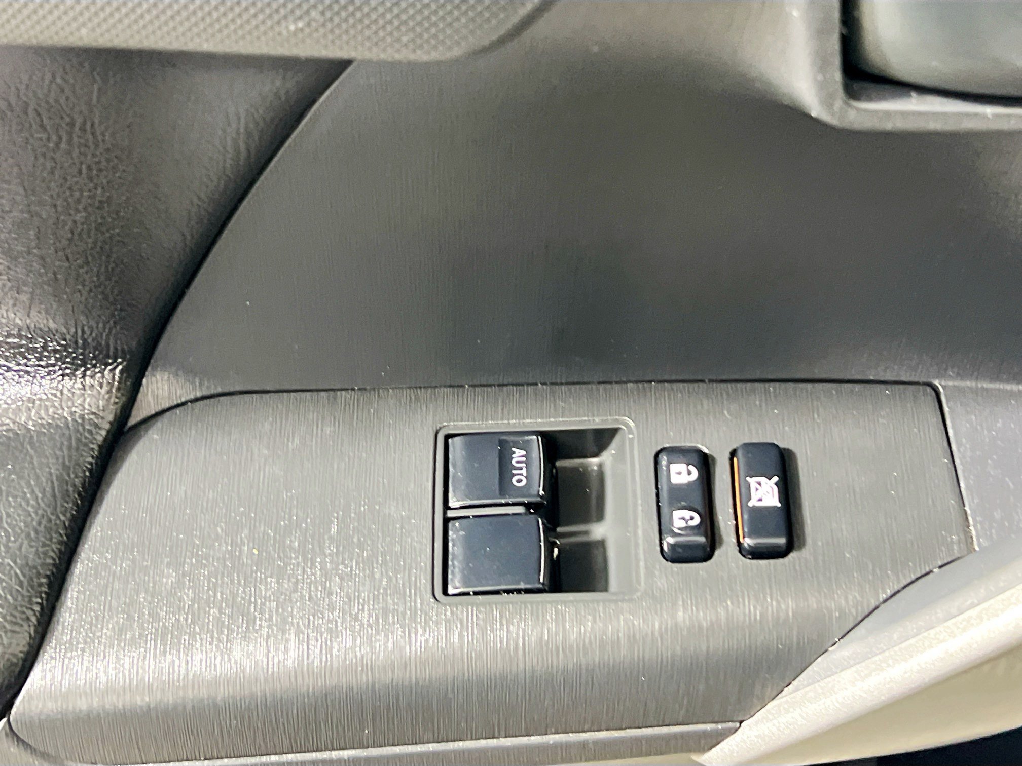 Used 2014 Scion tC image 16