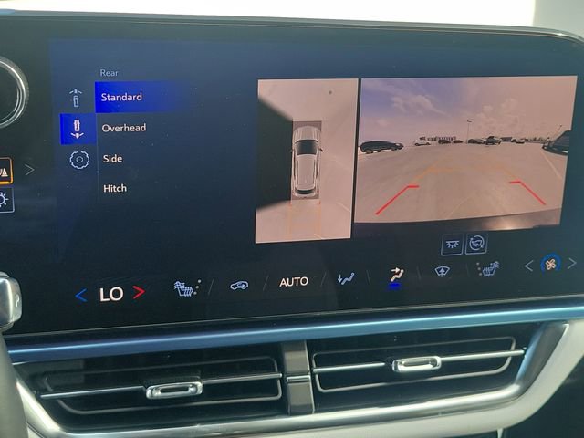 Used 2025 Chevrolet Equinox EV LT FWD image 15
