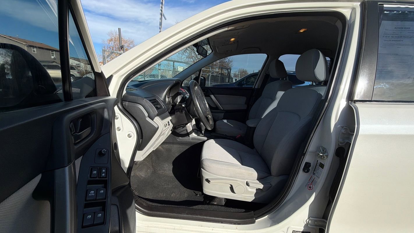Used 2015 Subaru Forester 2.5i image 23