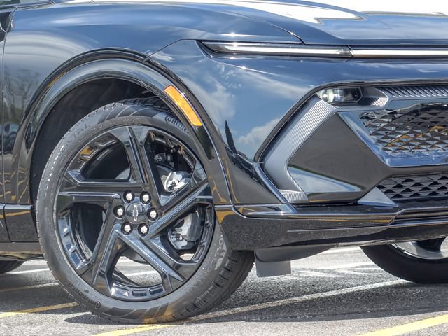 New 2026 Chevrolet Equinox EV RS FWD image 4