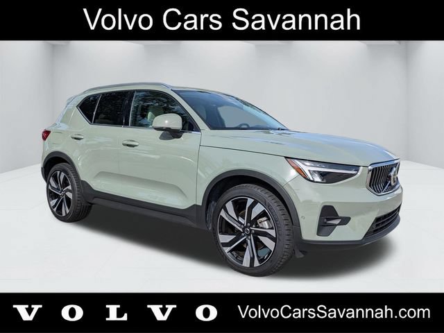 Certified 2023 Volvo XC40 B5 Ultimate w/ Protection Package Premier