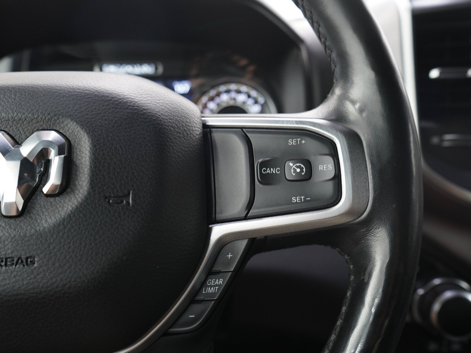 Used 2019 RAM 1500 Big Horn AWD/4WD image 26
