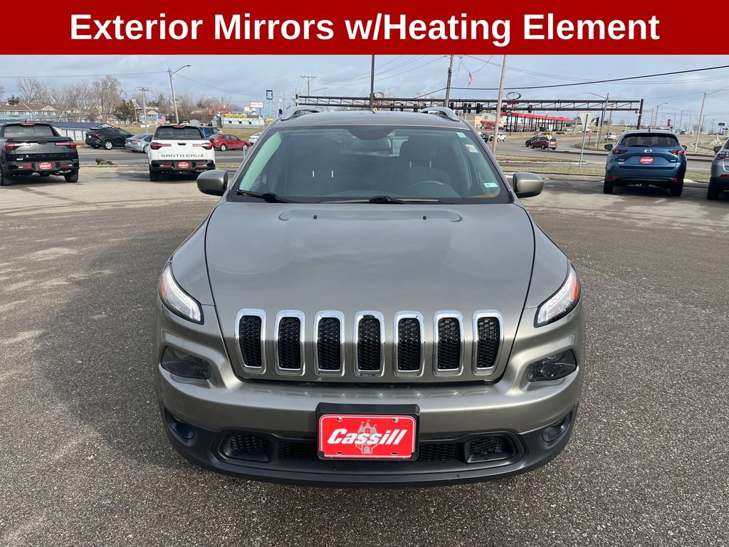 Used 2016 Jeep Cherokee Latitude w/ Safety/Convenience Group image 9