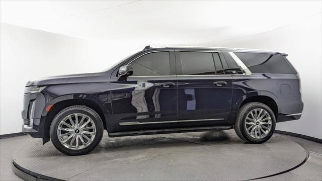Used 2022 Cadillac Escalade ESV Premium Luxury AWD/4WD image 3