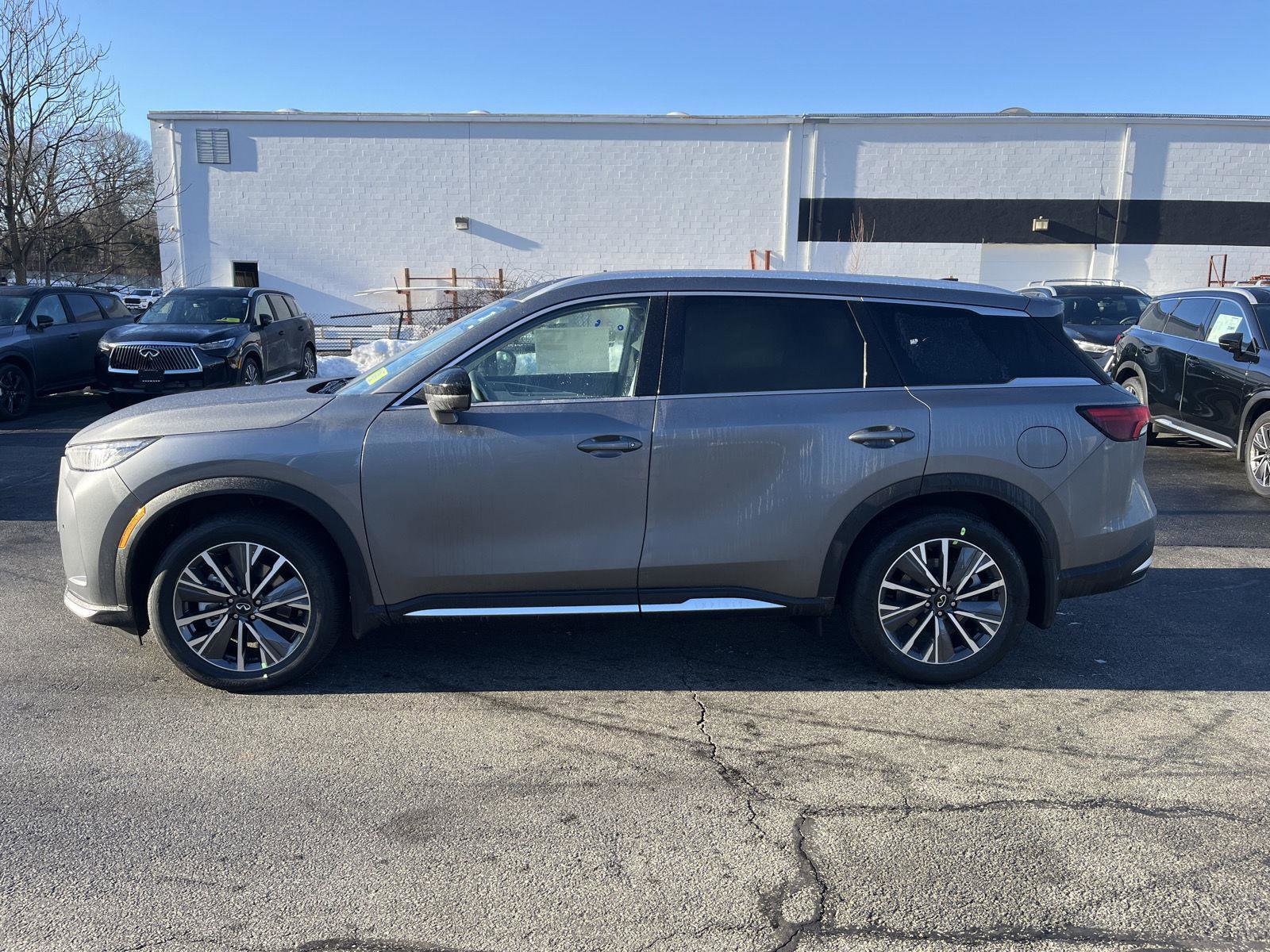 New 2026 INFINITI QX60 Luxe w/ Cargo Package image 6