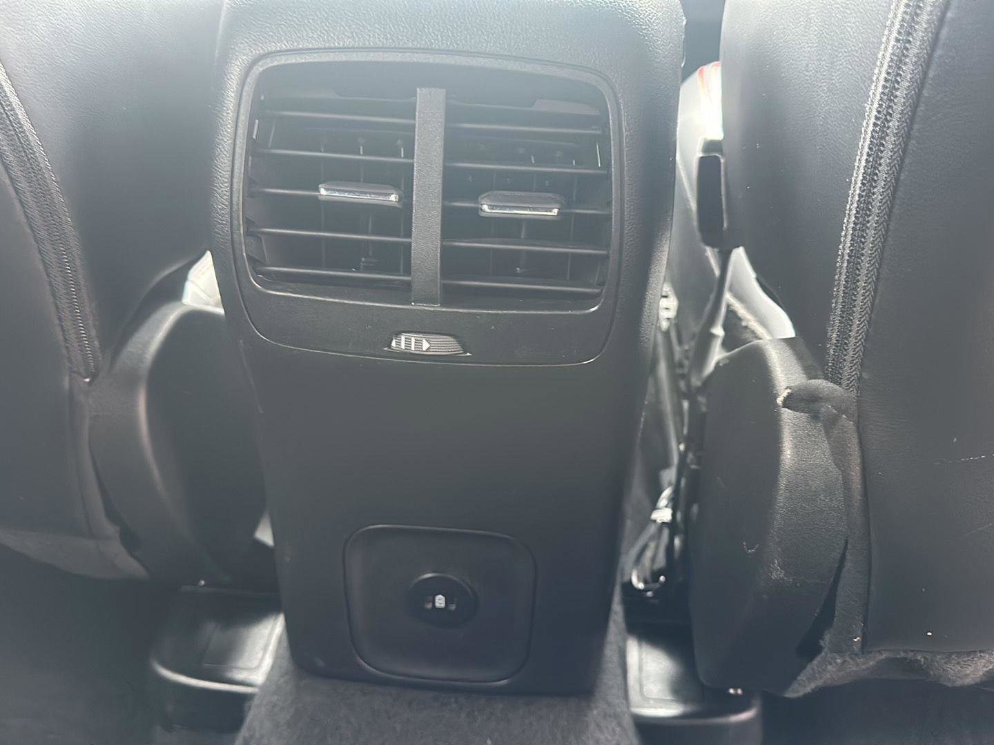 Used 2023 Ford Escape ST-Line image 16