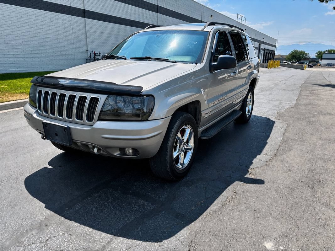Used 2002 Jeep Grand Cherokee Overland AWD/4WD image 1
