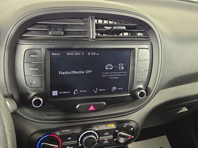 Certified 2024 Kia Soul LX w/ Option Group 015 image 19