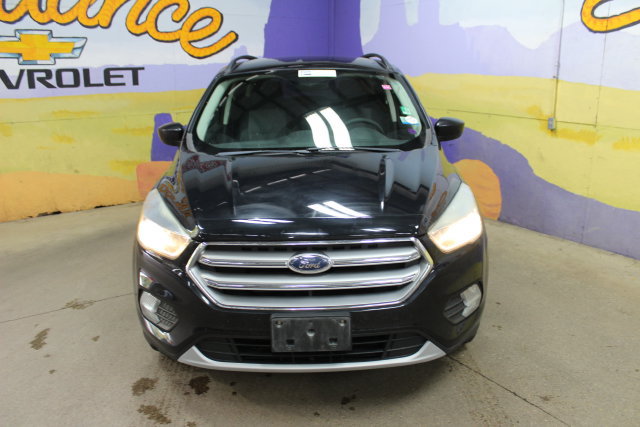 Used 2017 Ford Escape SE AWD/4WD image 3