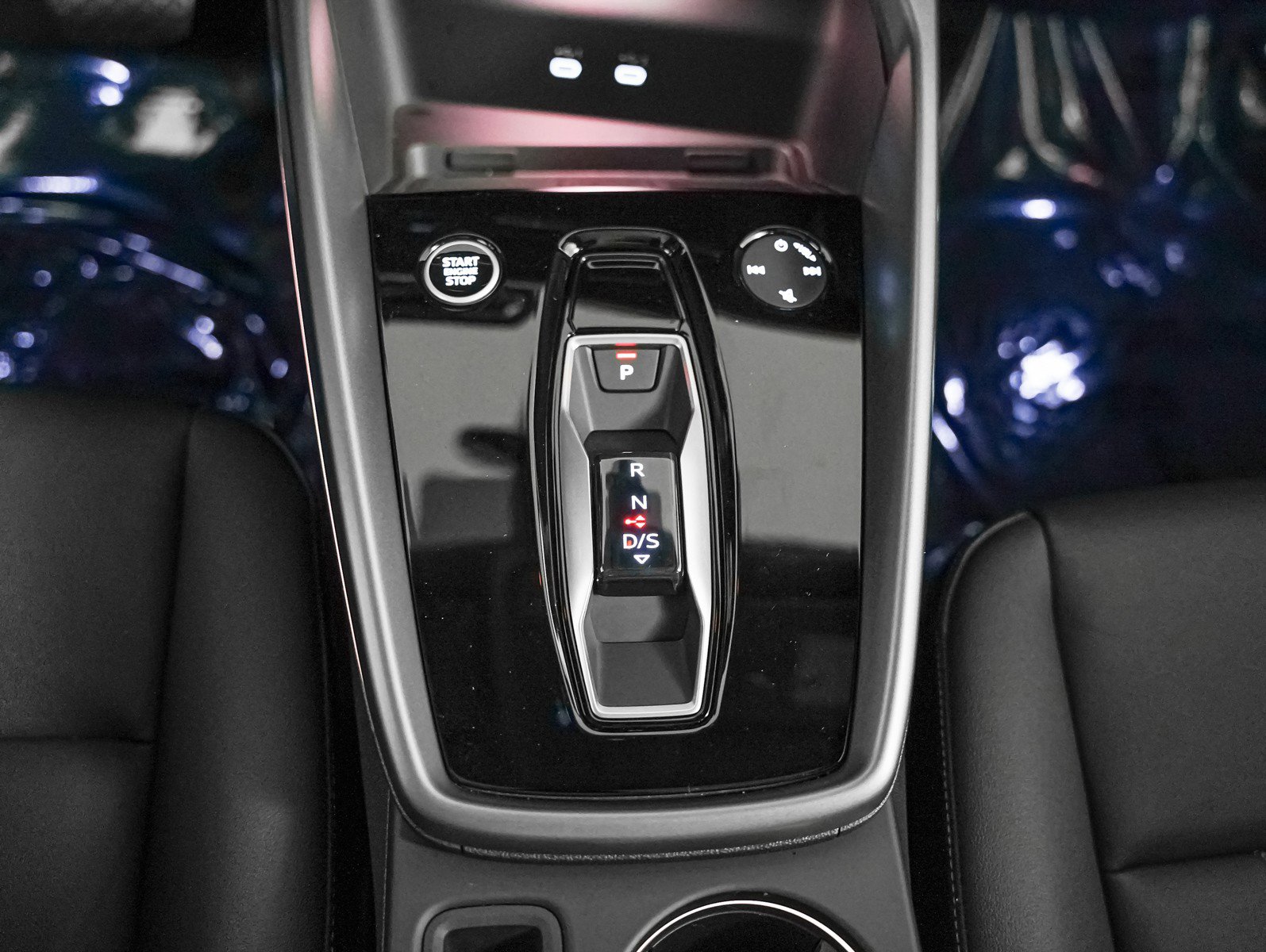 Certified 2025 Audi A3 2.0T Premium Plus w/ Premium Plus Package image 19