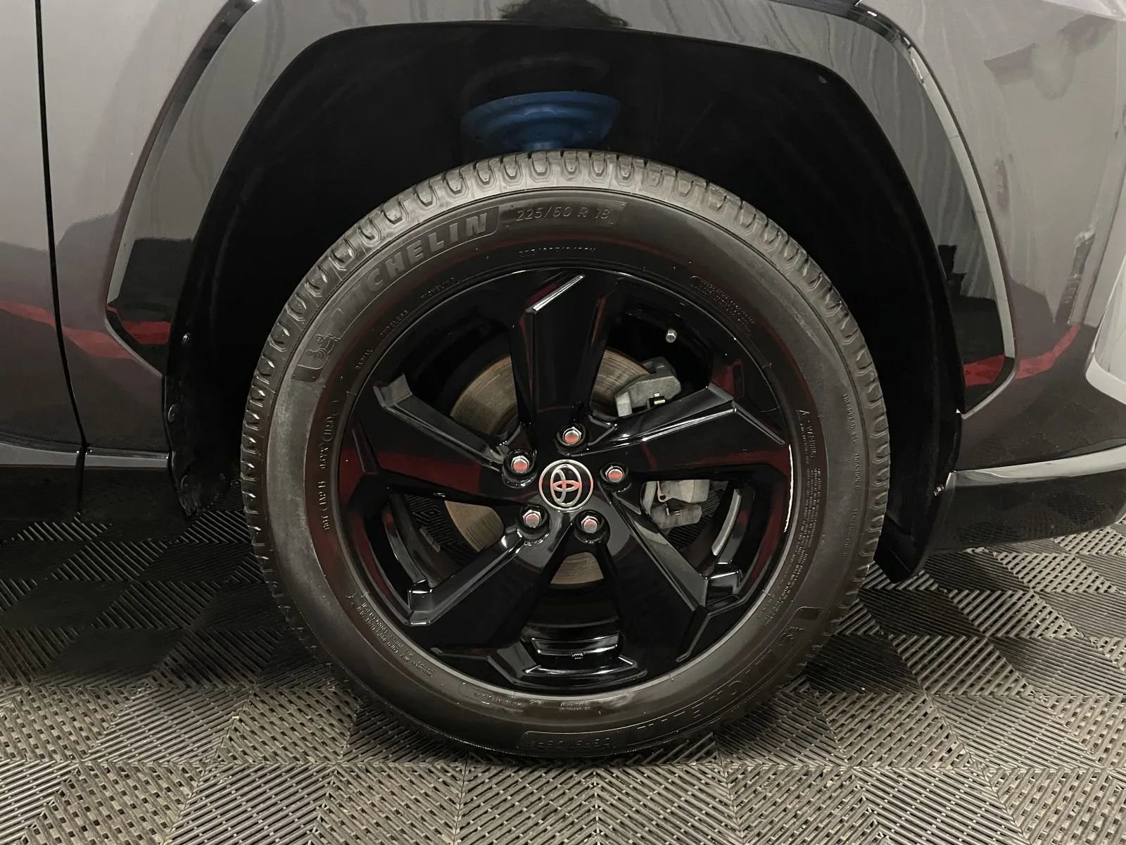 Used 2020 Toyota RAV4 XSE w/ XSE Grade Weather Package image 22